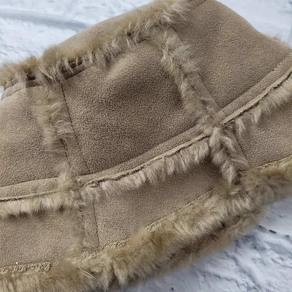 The Childrens Place Girls Tan Faux Suede & Fur Bucket Hat size 4-6